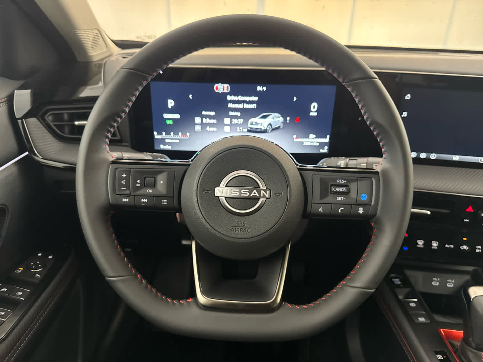 New 2026 Nissan Kicks SR image 11