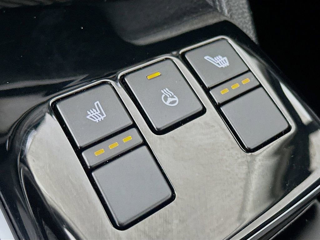 Certified 2023 Kia Sportage EX image 13