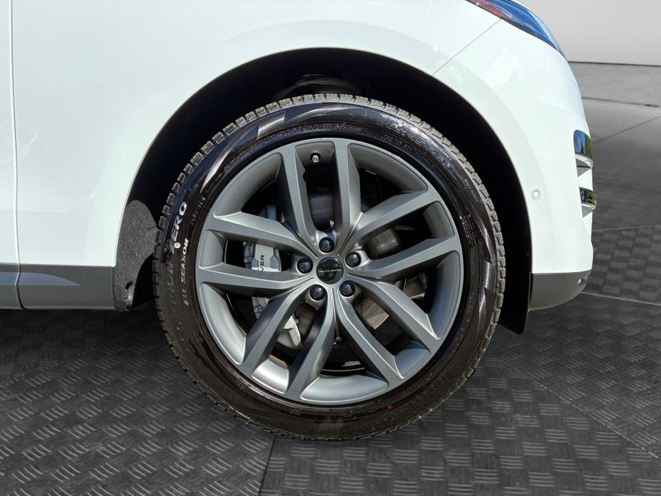 New 2026 Land Rover Range Rover Sport SE AWD/4WD image 25