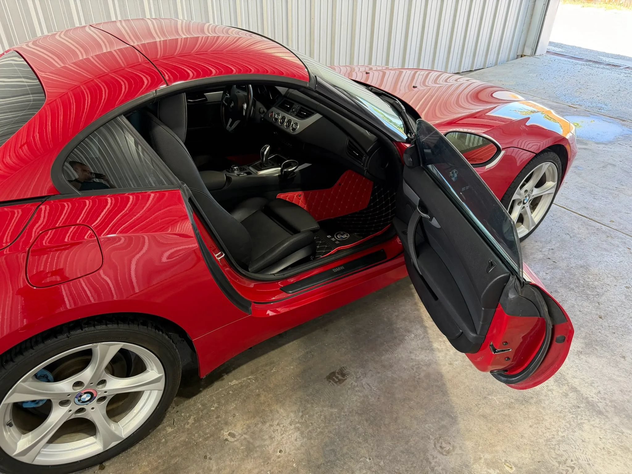 Used 2012 BMW Z4 sDrive28i w/ Sport Pkg RWD image 12