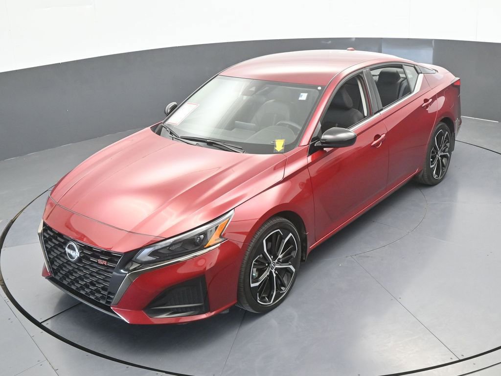 Used 2024 Nissan Altima 2.5 SR image 45
