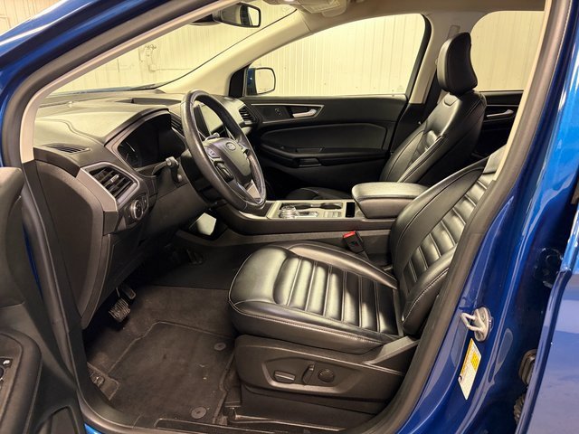 Used 2023 Ford Edge SEL image 13