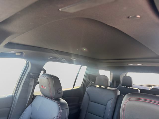 Used 2025 Chevrolet Traverse Z71 w/ Enhanced Driving Package AWD/4WD image 12