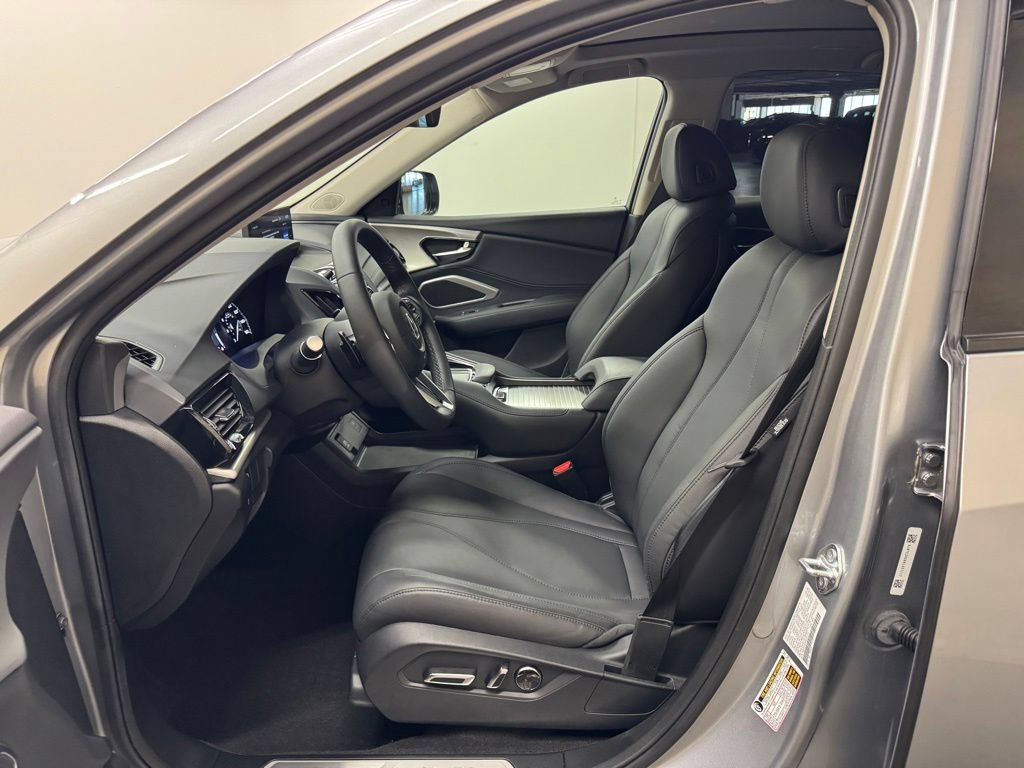 Used 2024 Acura RDX SH-AWD image 14