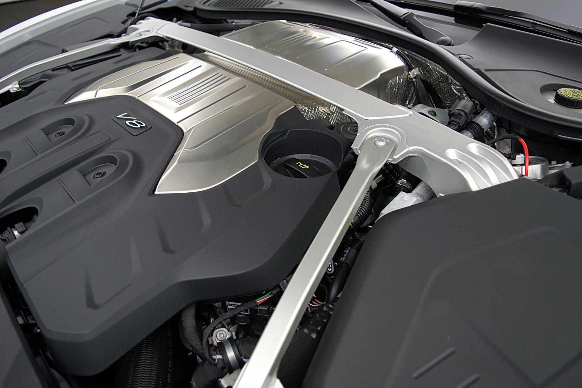 Certified 2023 Bentley Continental GT S image 28