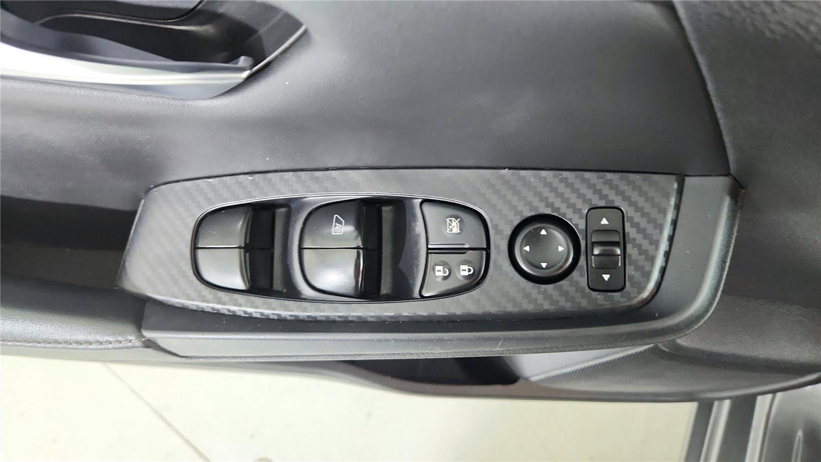 Used 2024 Nissan Sentra SV w/ All-Weather Package FWD image 10