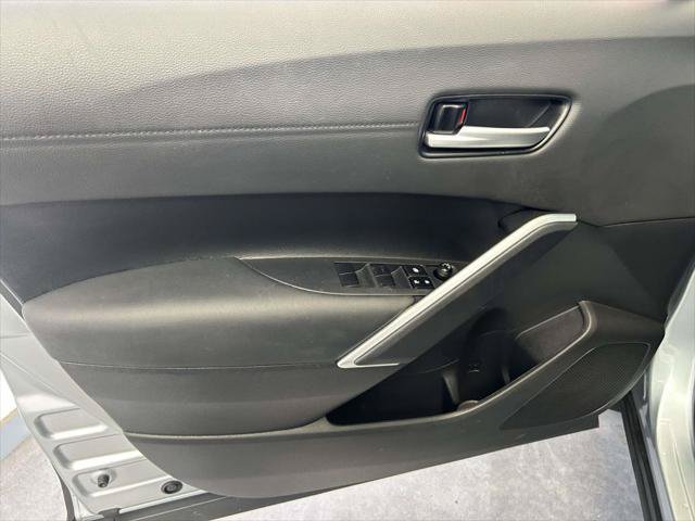 Certified 2023 Toyota Corolla Cross XLE w/ Convenience Package FWD image 18