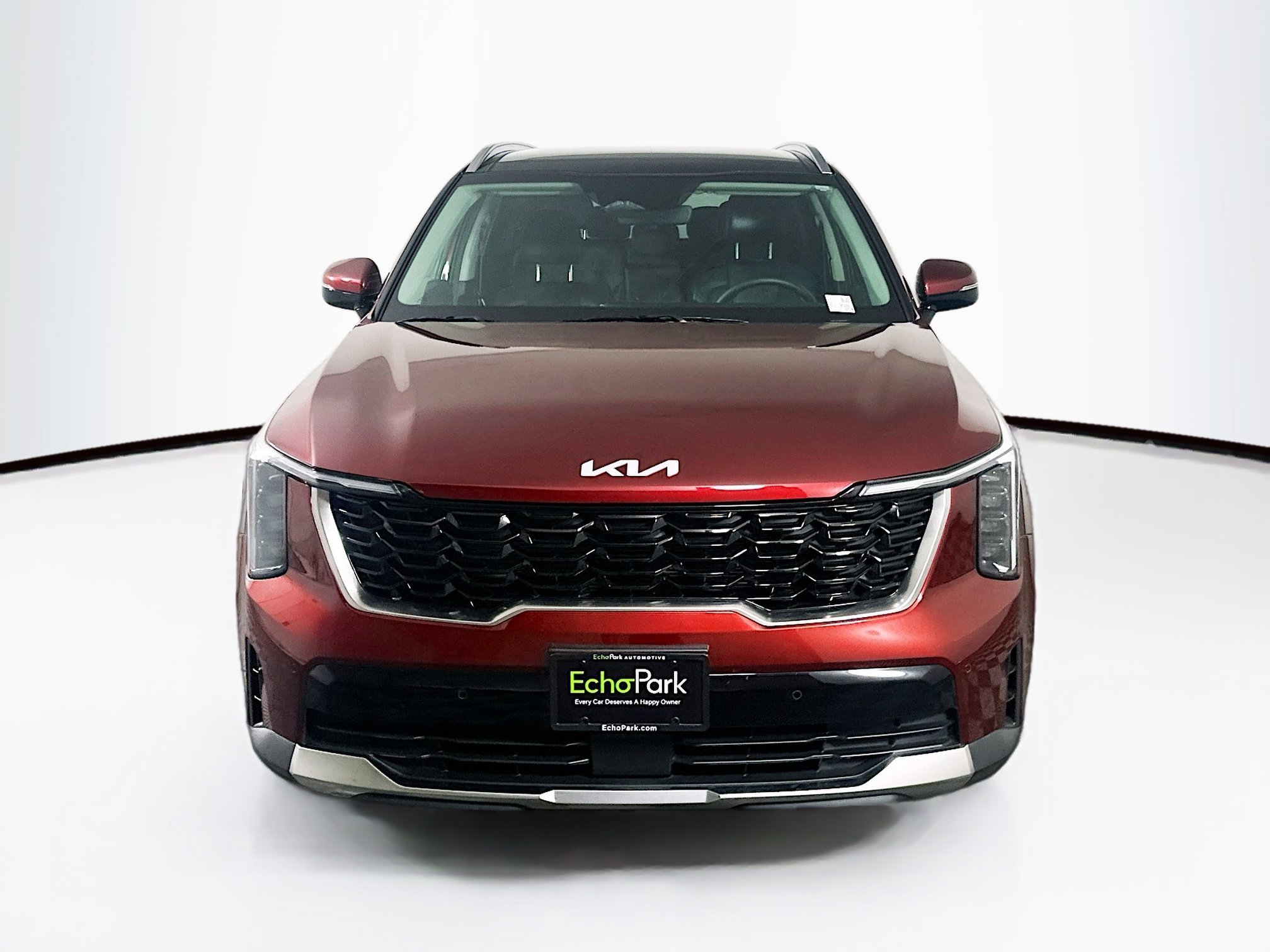 Used 2024 Kia Sorento S w/ Panoramic Sunroof Package image 2