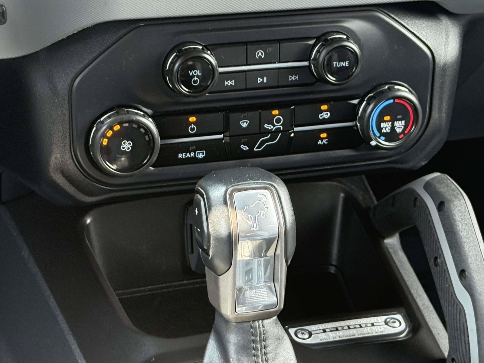 Used 2023 Ford Bronco 4-Door AWD/4WD image 17