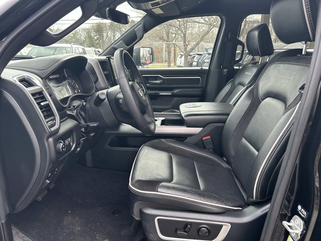 Used 2025 RAM 1500 Laramie image 10