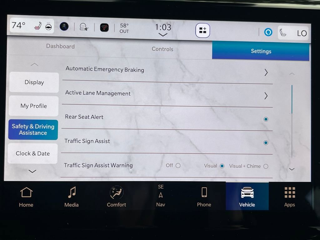 New 2025 Jeep Grand Cherokee L Overland w/ Luxury Tech Group IV image 8