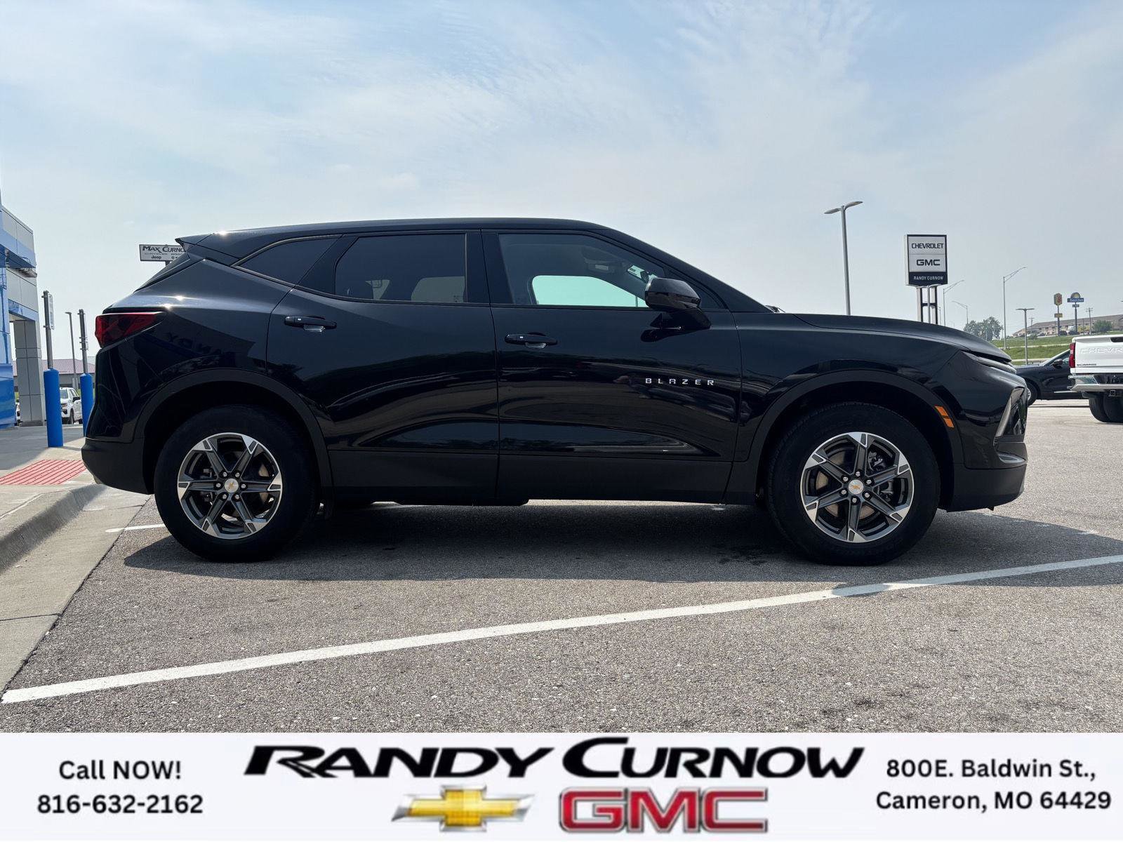 Used 2025 Chevrolet Blazer LT image 6