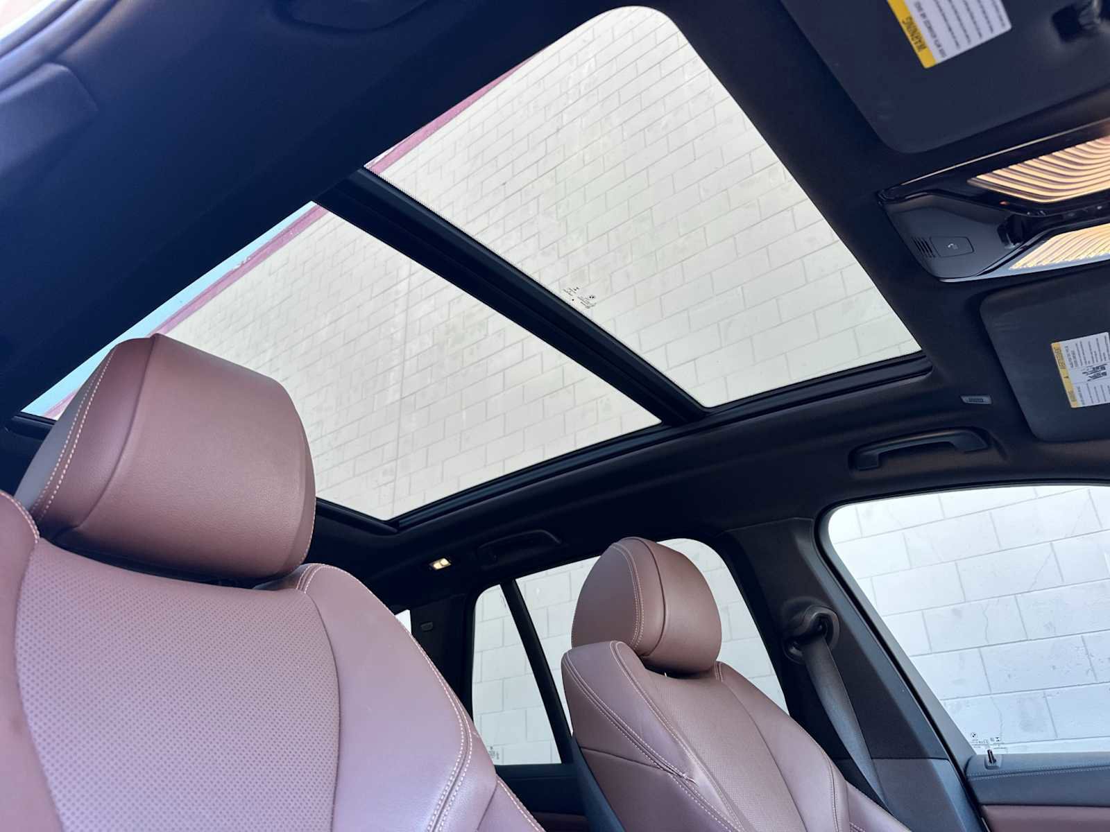 Used 2020 BMW X5 xDrive40i w/ Premium Package image 17