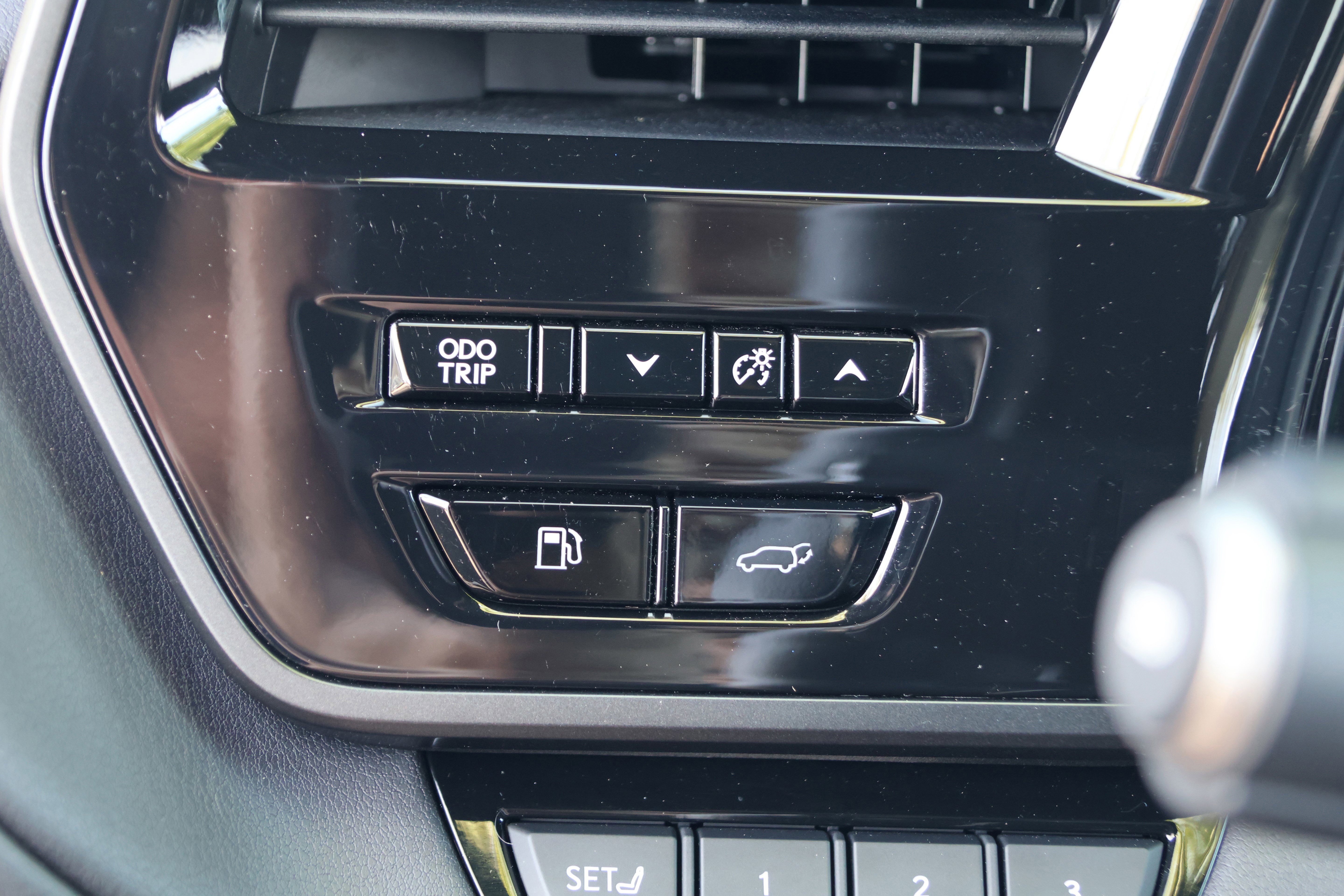 Certified 2024 Lexus TX 350 FWD w/ Captains Chair Package image 14