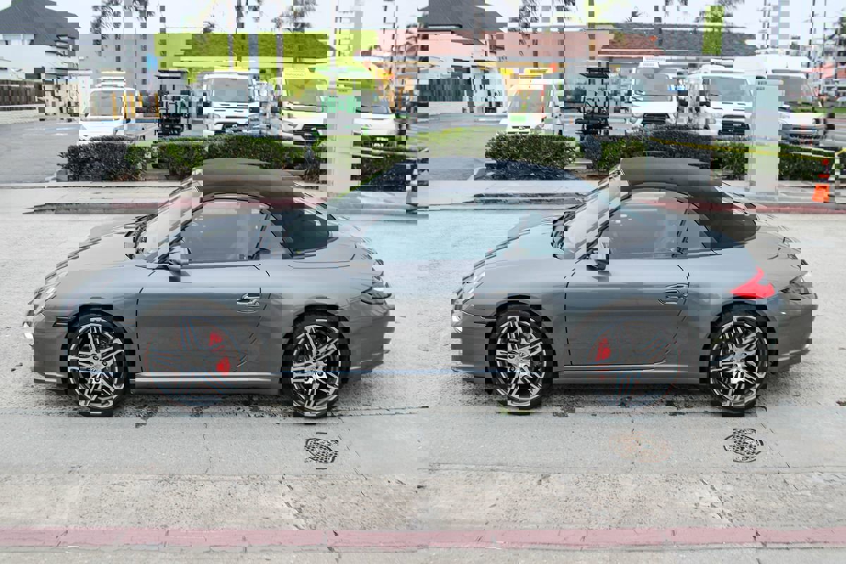 Used 2010 Porsche 911 Carrera S image 12