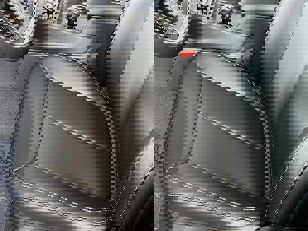 New 2025 Jeep Grand Cherokee L Limited w/ Trailer Tow Package image 14