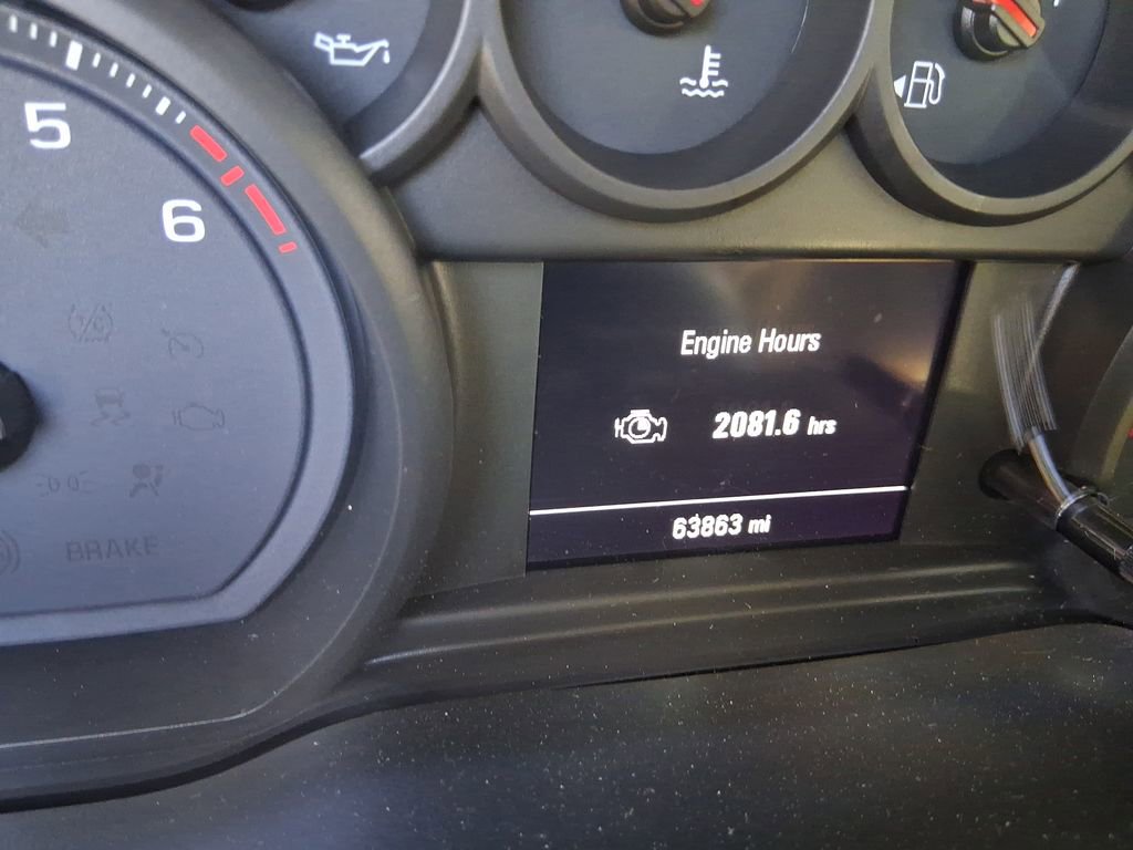 Used 2019 Chevrolet Silverado 1500 Custom w/ Custom Value Package AWD/4WD image 7