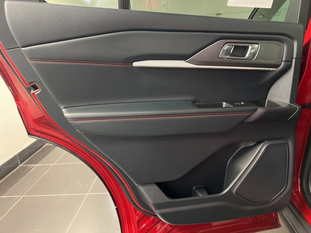 New 2026 Ford Explorer ST-Line image 30