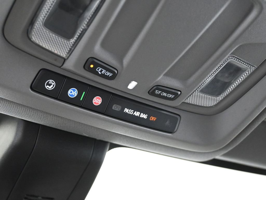 Used 2022 Chevrolet Silverado 1500 Custom w/ Safety Confidence Package image 20