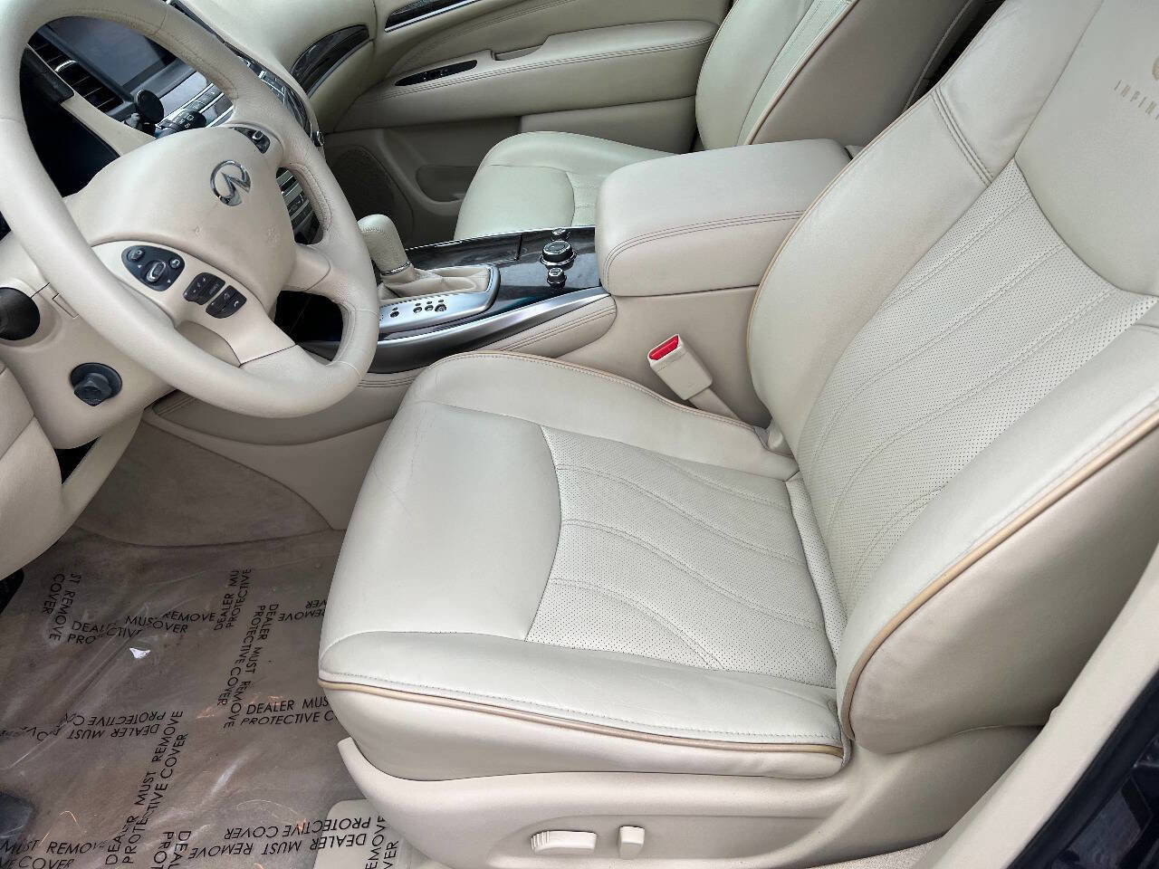 Used 2013 INFINITI JX35 Base AWD 4dr SUV w/ Cargo Pkg image 19