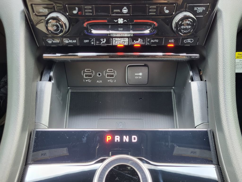 New 2025 Jeep Grand Cherokee Altitude image 20