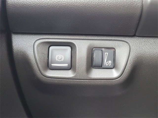 Used 2018 GMC Acadia SLT image 30