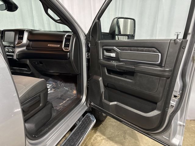 Used 2024 RAM 2500 Big Horn image 34