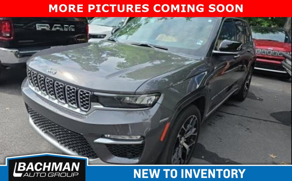 Used 2022 Jeep Grand Cherokee Summit AWD/4WD video 1