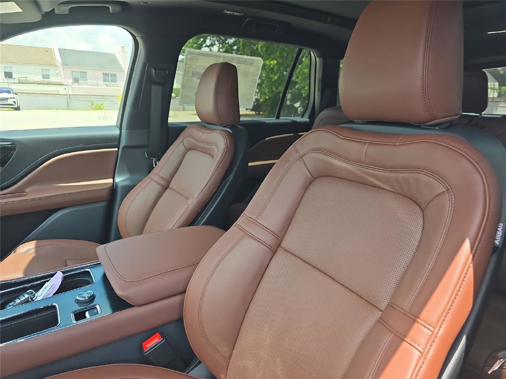 New 2026 Lincoln Aviator Reserve AWD/4WD image 20