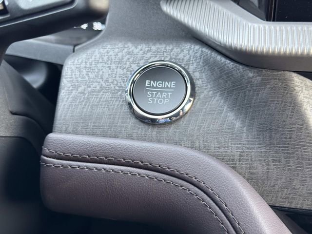 New 2026 Ford Explorer Platinum image 28