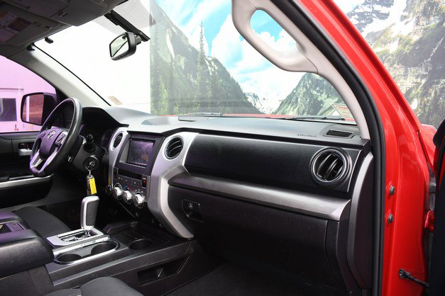 Used 2016 Toyota Tundra SR5 image 24