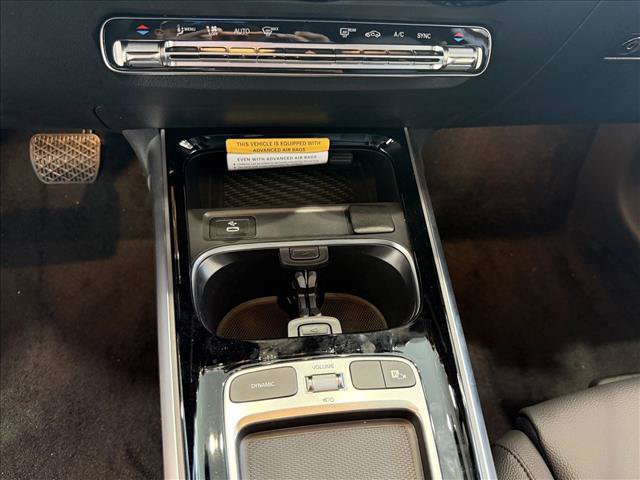 New 2026 Mercedes-Benz GLB 250 4MATIC image 16