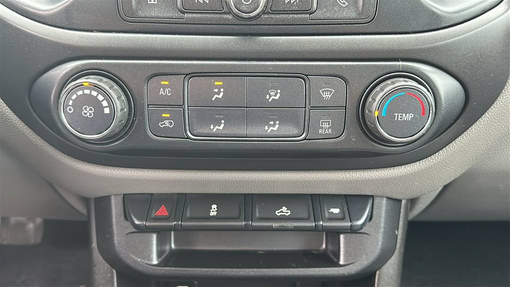 Used 2018 GMC Canyon 2WD Crew Cab w/ Convenience Package image 24
