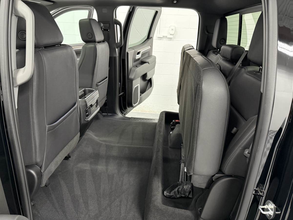 Used 2024 Chevrolet Silverado 1500 RST w/ Convenience Package II image 17