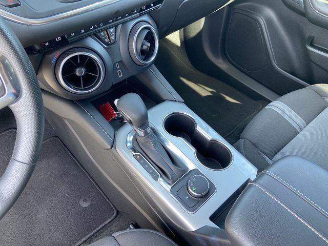 Used 2025 Chevrolet Blazer LT FWD image 24