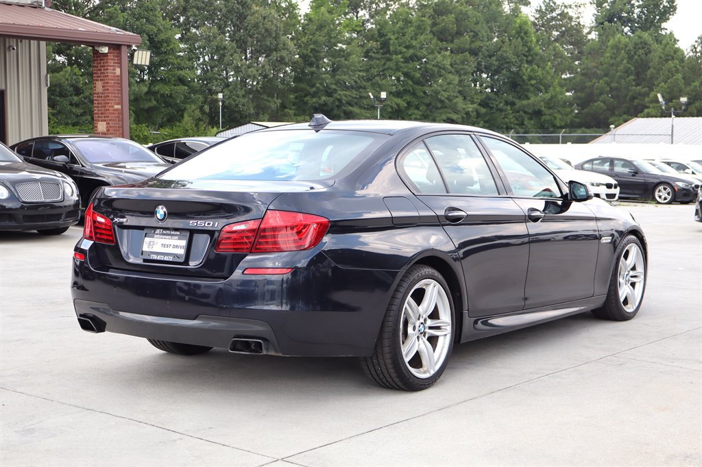 Used 2014 BMW 550i xDrive Sedan AWD/4WD image 7