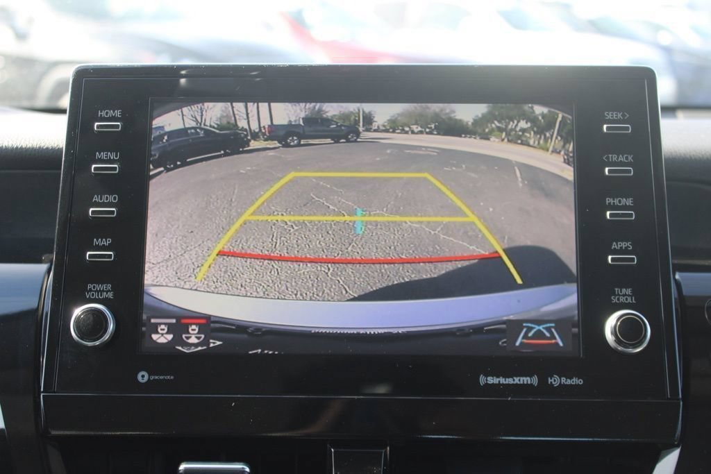Used 2023 Toyota Camry XSE FWD image 3
