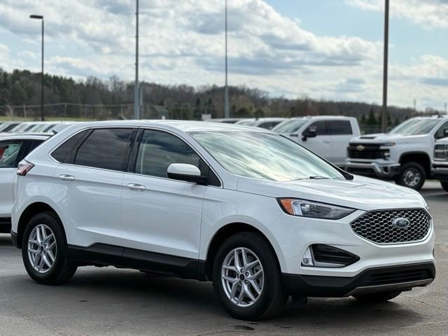 Used 2023 Ford Edge SEL w/ Convenience Package image 36