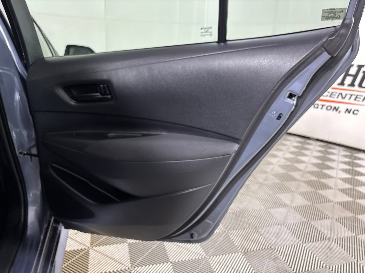 Used 2026 Toyota Corolla LE FWD image 27