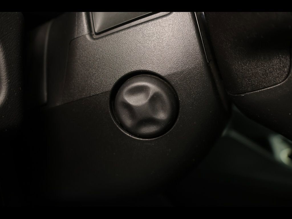 Used 2021 Chevrolet Tahoe Z71 w/ Z71 Signature Package AWD/4WD image 31