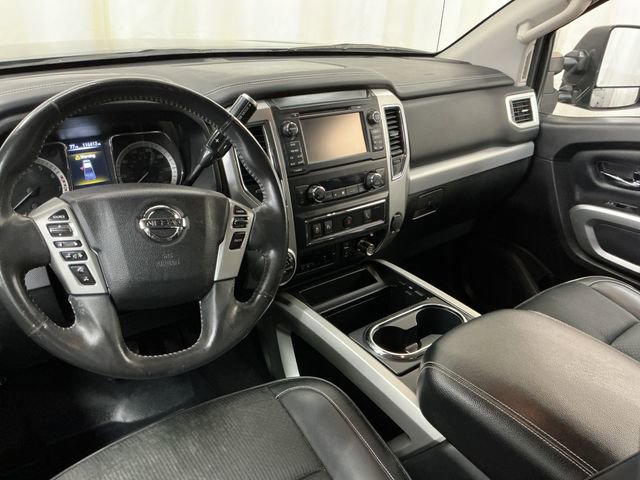 Used 2017 Nissan Titan PRO-4X image 29