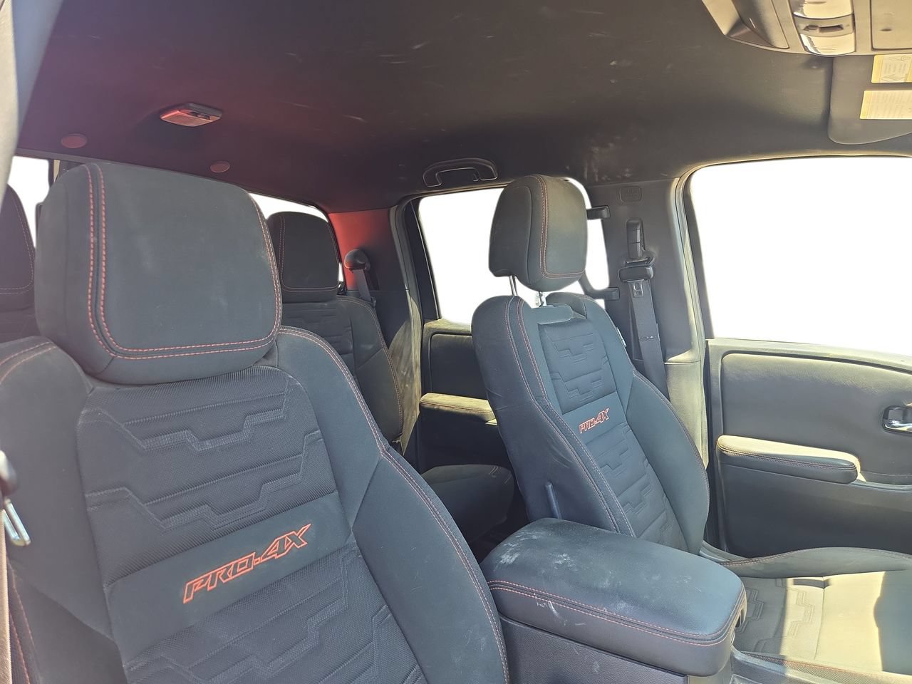 Used 2024 Nissan Frontier PRO-4X w/ Off-Road Protection Package AWD/4WD image 9