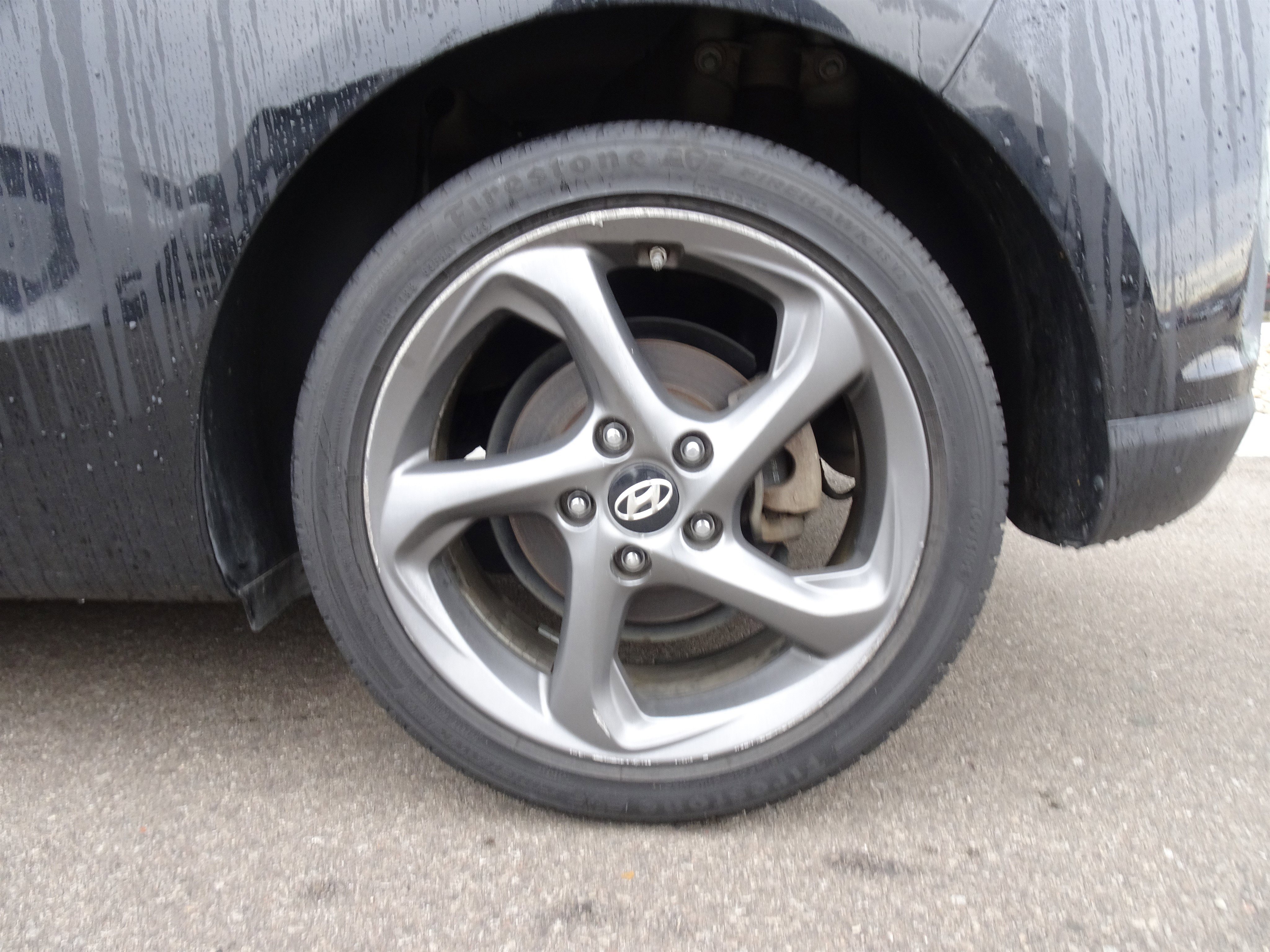 Used 2019 Hyundai Veloster 2.0 image 25