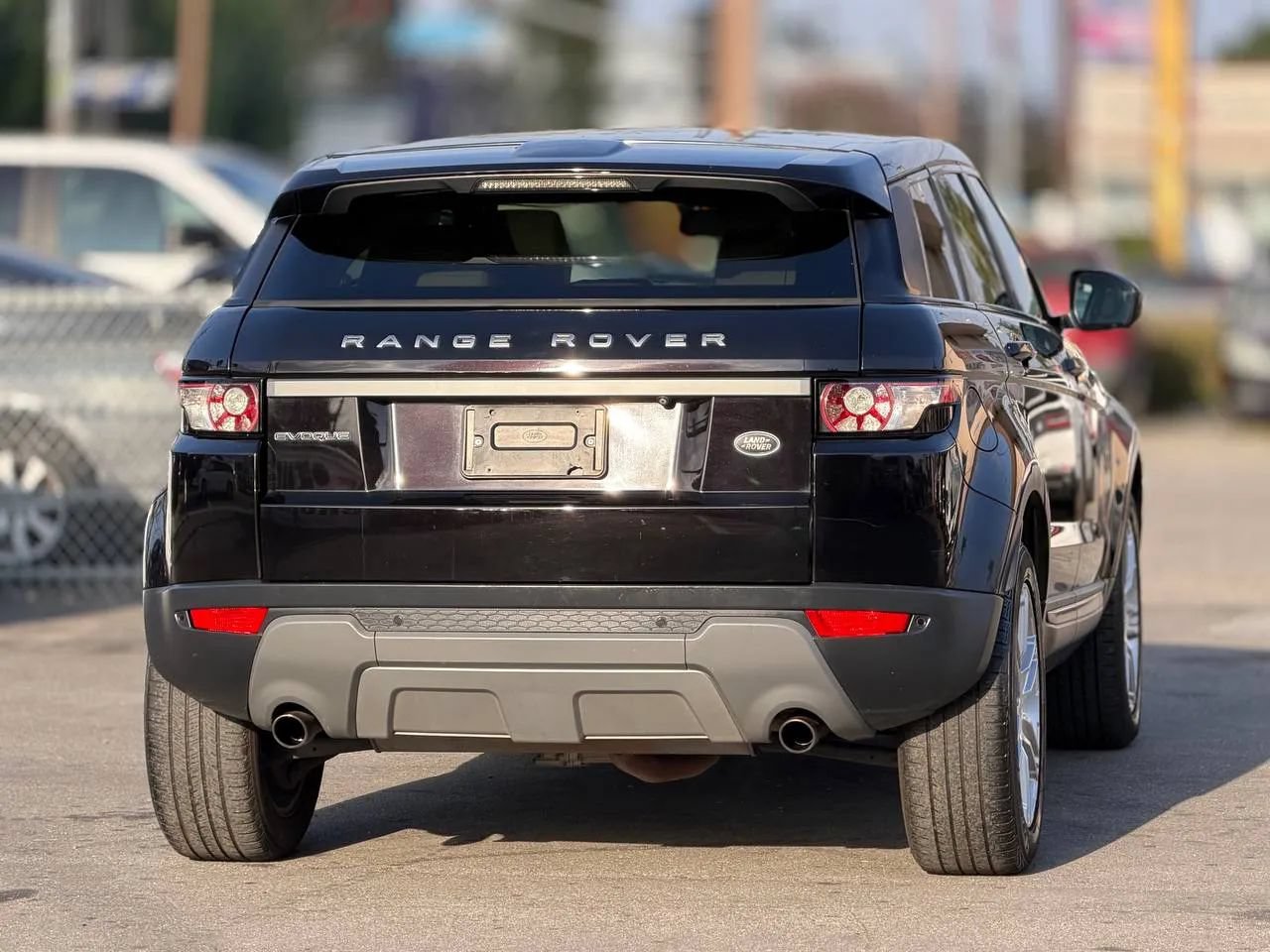 Used 2015 Land Rover Range Rover Evoque Pure Premium AWD/4WD image 15