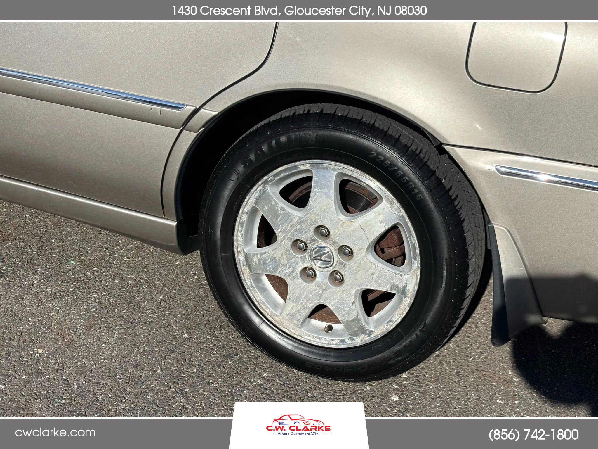 Used 2002 Acura RL image 25