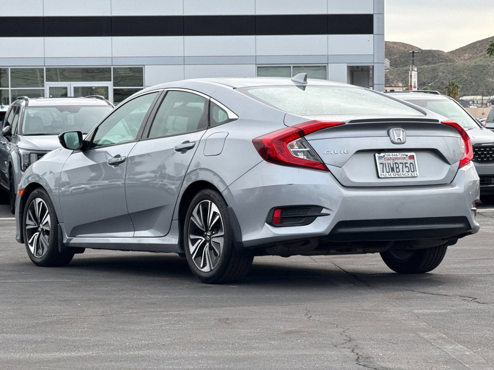 Used 2016 Honda Civic EX-L image 5