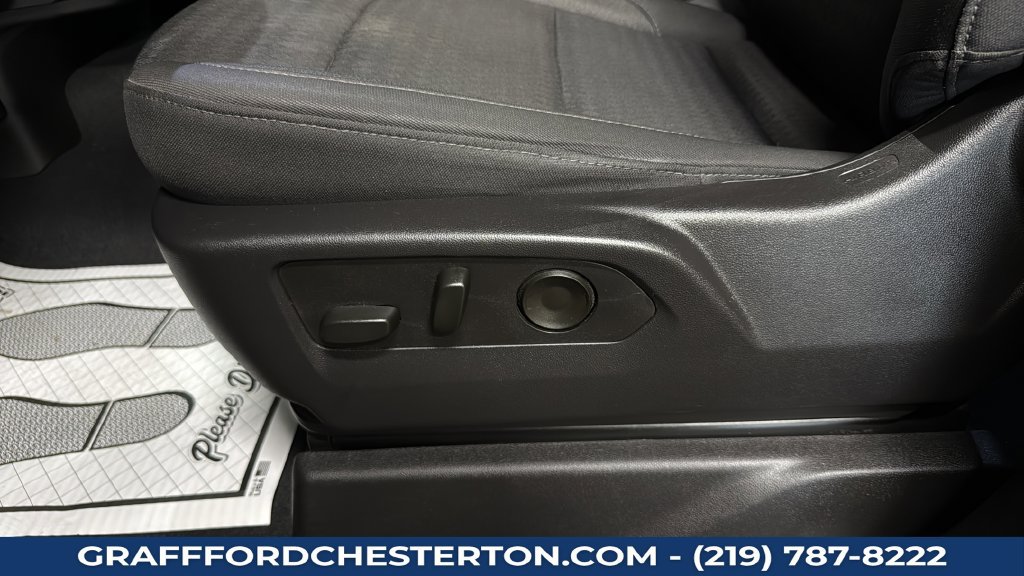 Used 2024 Chevrolet Silverado 1500 Custom w/ LPO, Dark Essentials Package AWD/4WD image 15