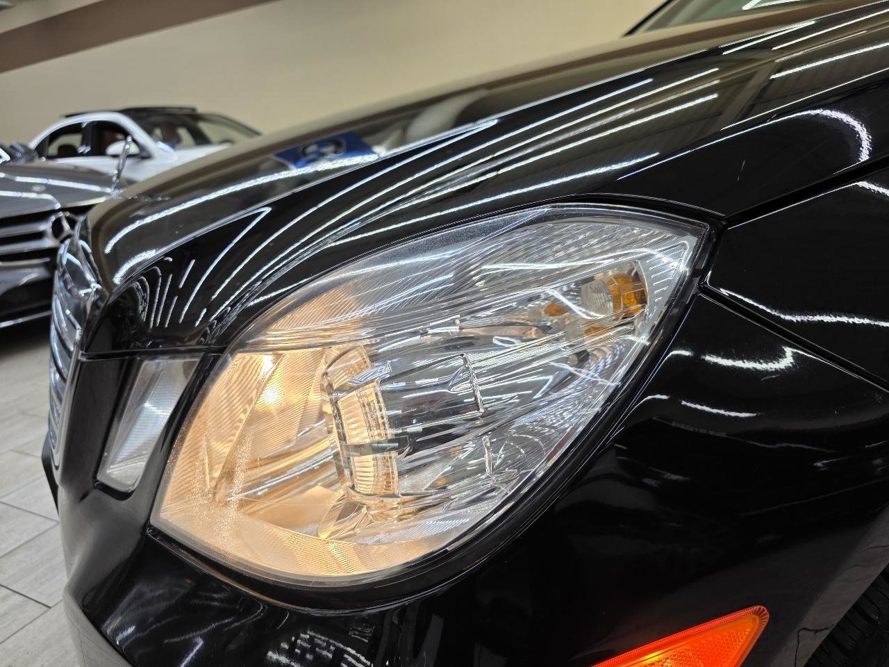 Used 2010 Mercedes-Benz E 350 Sedan image 10