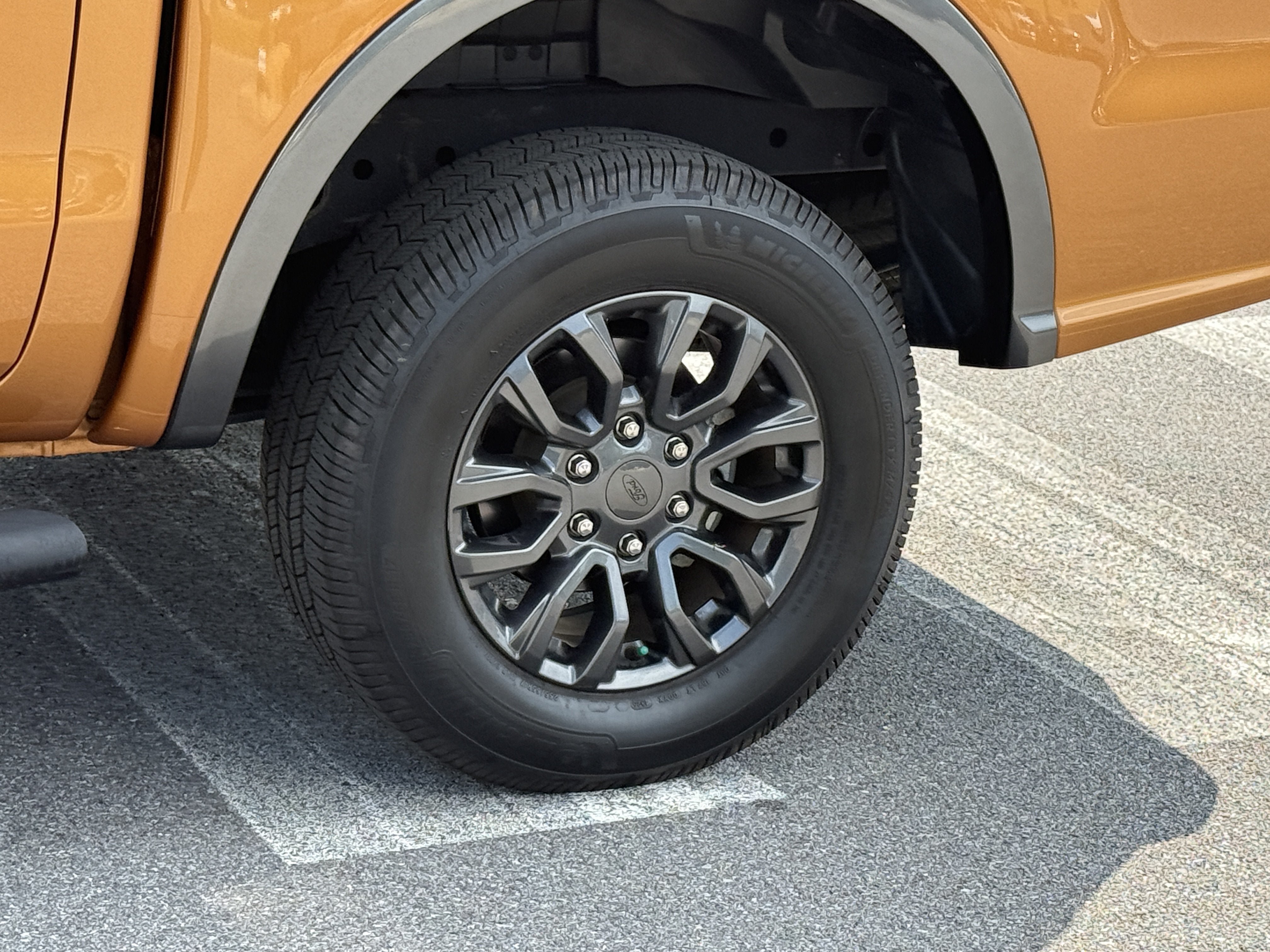 Used 2019 Ford Ranger XLT w/ Equipment Group 302A Luxury AWD/4WD image 10