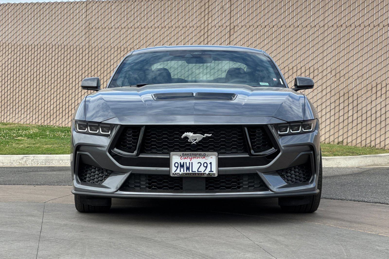 Used 2024 Ford Mustang GT RWD image 9